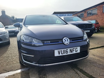 Used Volkswagen Golf 2016 for sale - 77646723: Photo