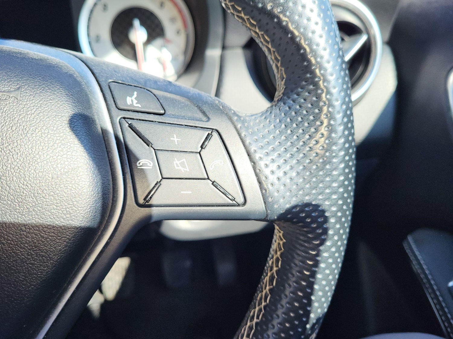 Used Mercedes-Benz A-Class for sale - 77957421: Photo 17