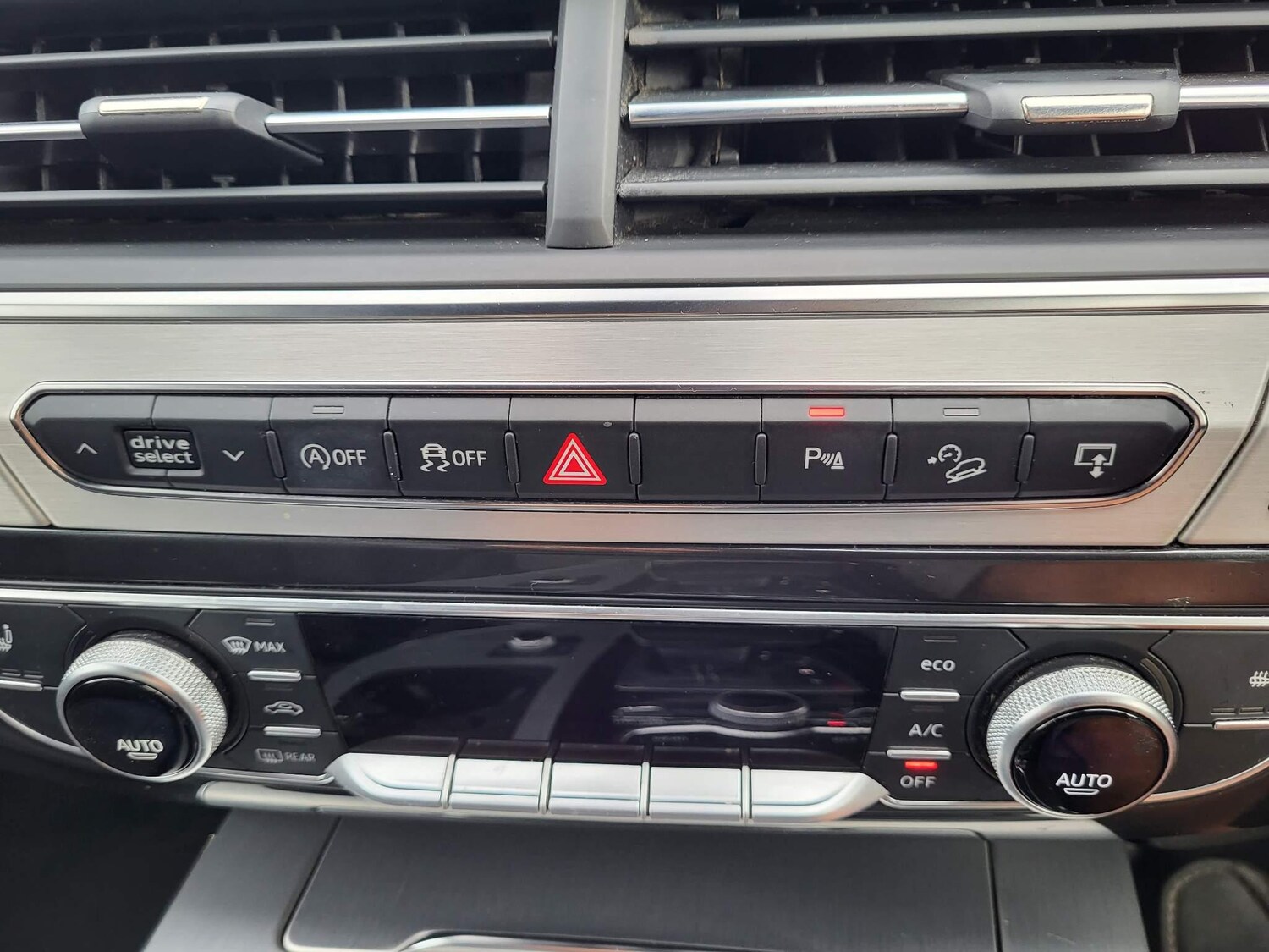 Used Audi Q7 2016 for sale - 77852905: Photo 49