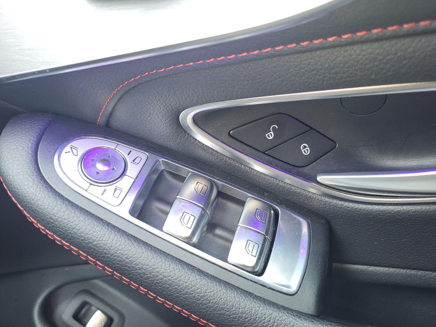 Used Mercedes-Benz C Class 2018 for sale - 77992920: Photo 35