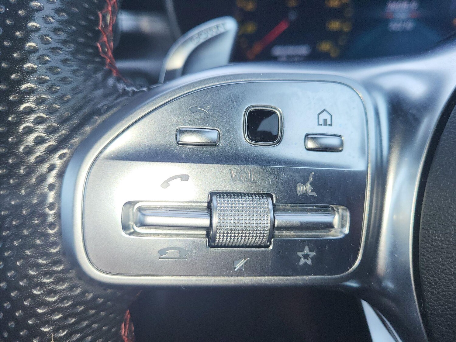 Used Mercedes-Benz C Class 2018 for sale - 77992920: Photo 38