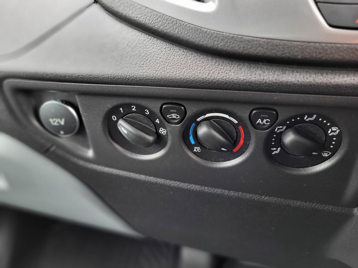 Used Ford Transit 2016 for sale - 77627176: Photo 10