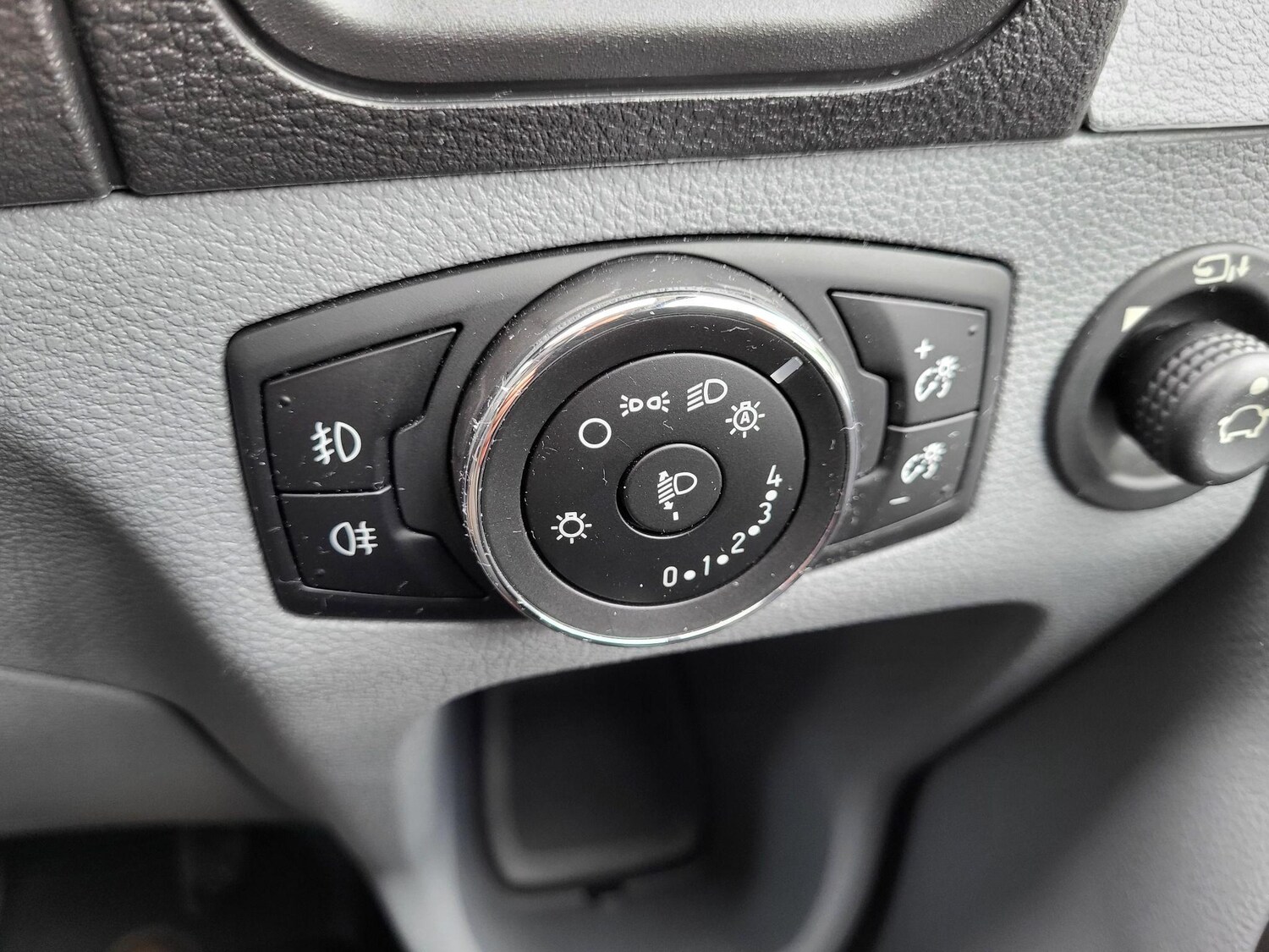 Used Ford Transit 2016 for sale - 77627176: Photo 17