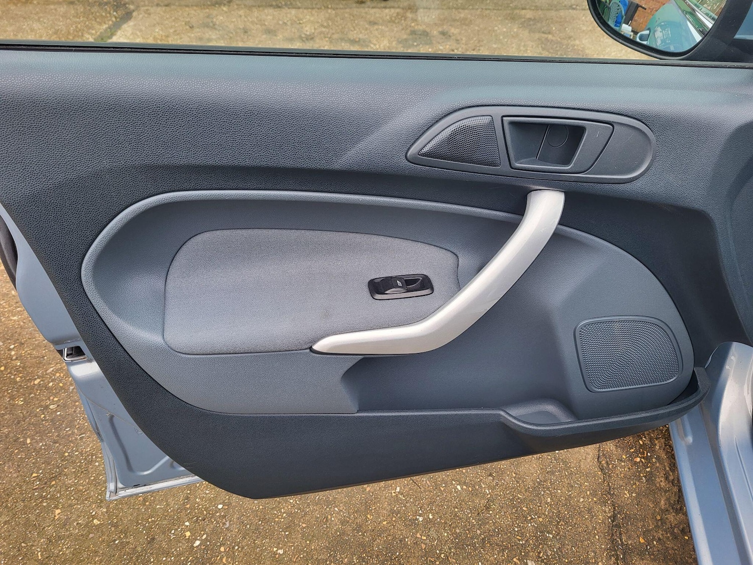 Used Ford Fiesta 2010 for sale - 77625389: Photo 16