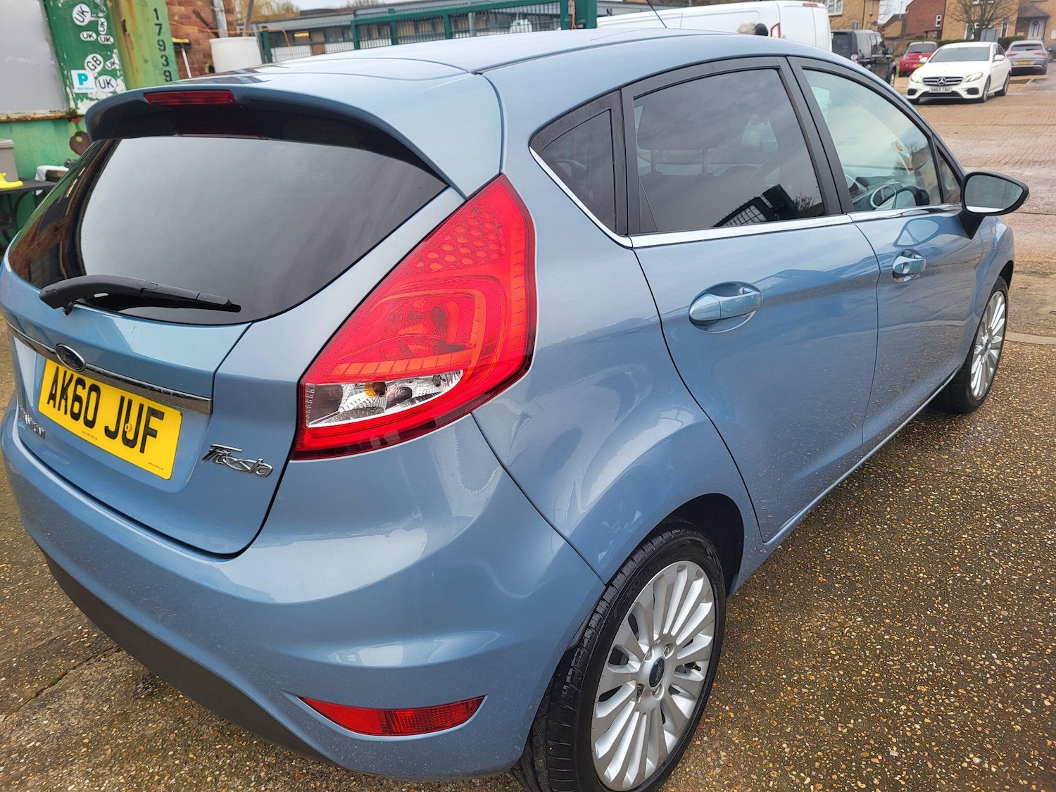Used Ford Fiesta 2010 for sale - 77625389: Photo 6