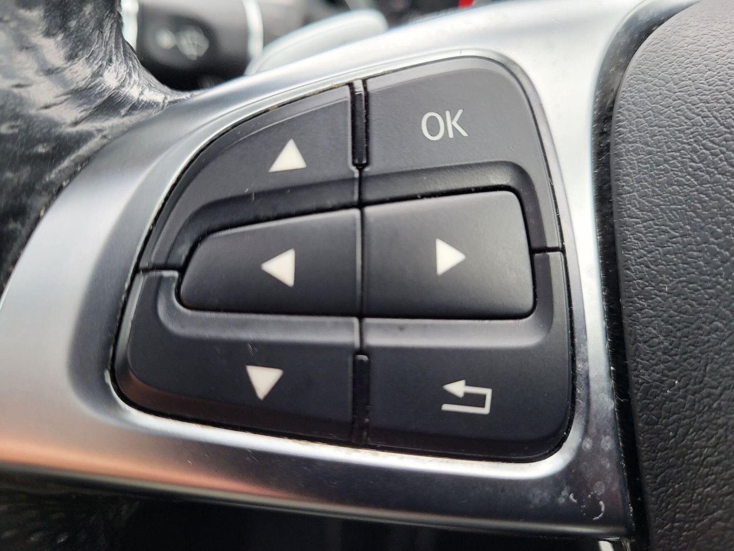 Used Mercedes-Benz GLE 2017 for sale - 77627175: Photo 21