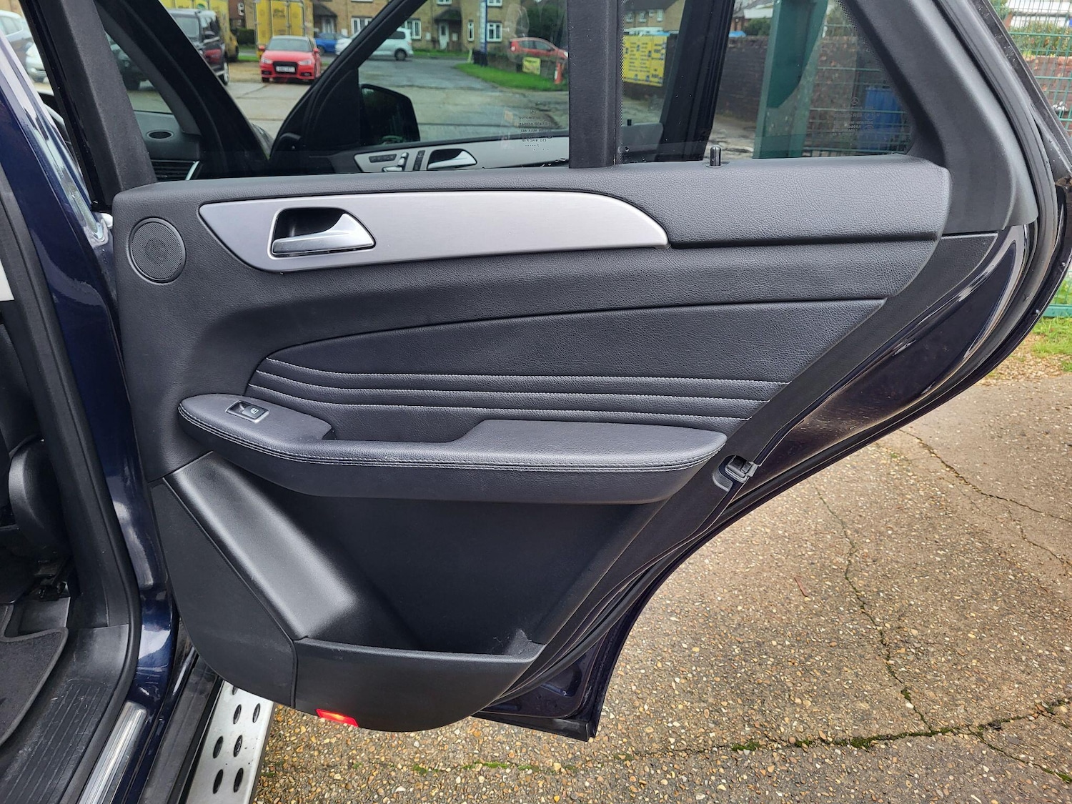 Used Mercedes-Benz GLE 2017 for sale - 77627175: Photo 35