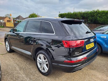 Used Audi Q7 2016 for sale - 77722724: Photo