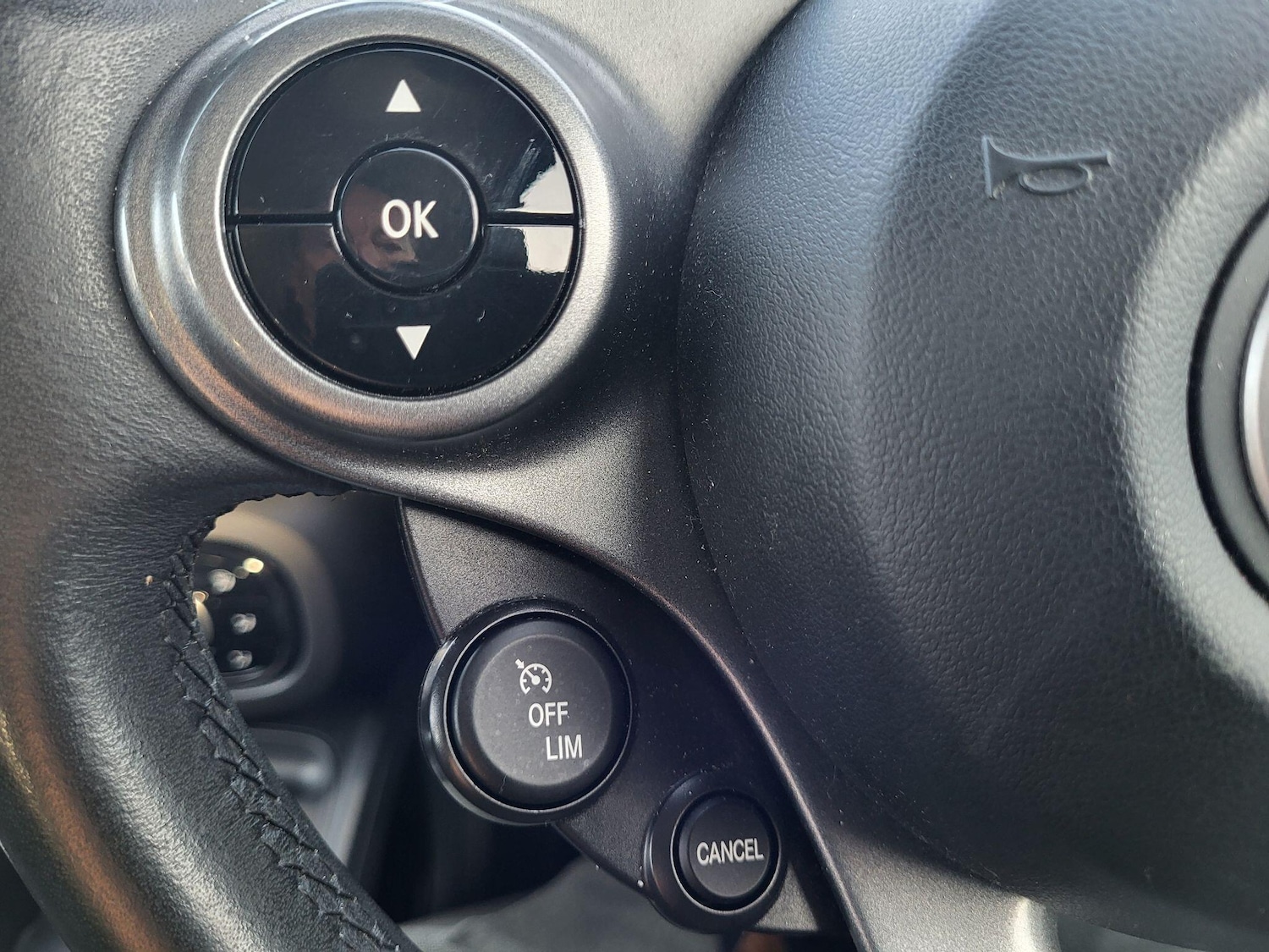 Used smart forfour 2018 for sale - 77925386: Photo 26