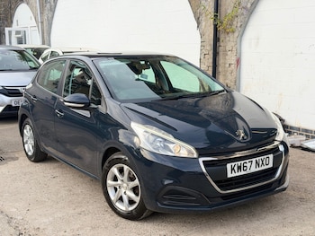 Used Peugeot 208 2017 for sale - 79470134: Photo