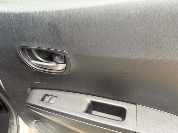 Used Toyota Yaris 2013 for sale - 76236458: Photo 12