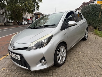 Used Toyota Yaris 2013 for sale - 76236458: Photo 3