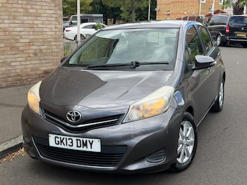 Used Toyota Yaris 2013 for sale - 79327639: Photo