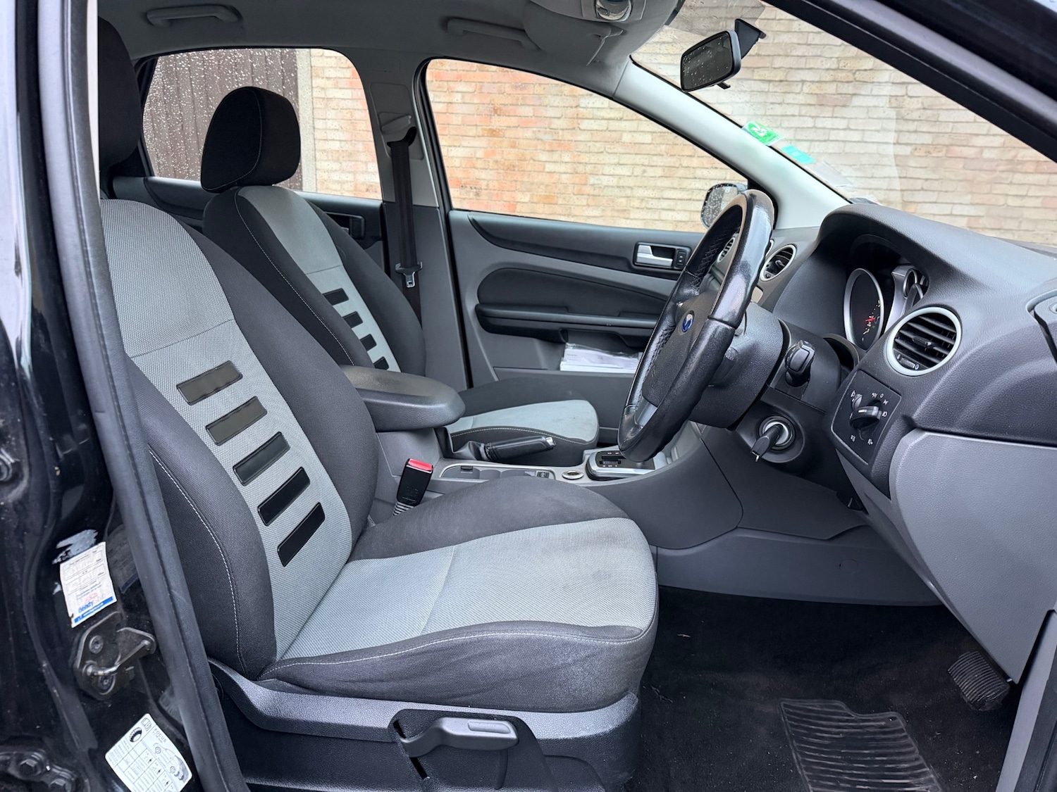 Used Ford Focus 2009 for sale - 77483021: Photo 13