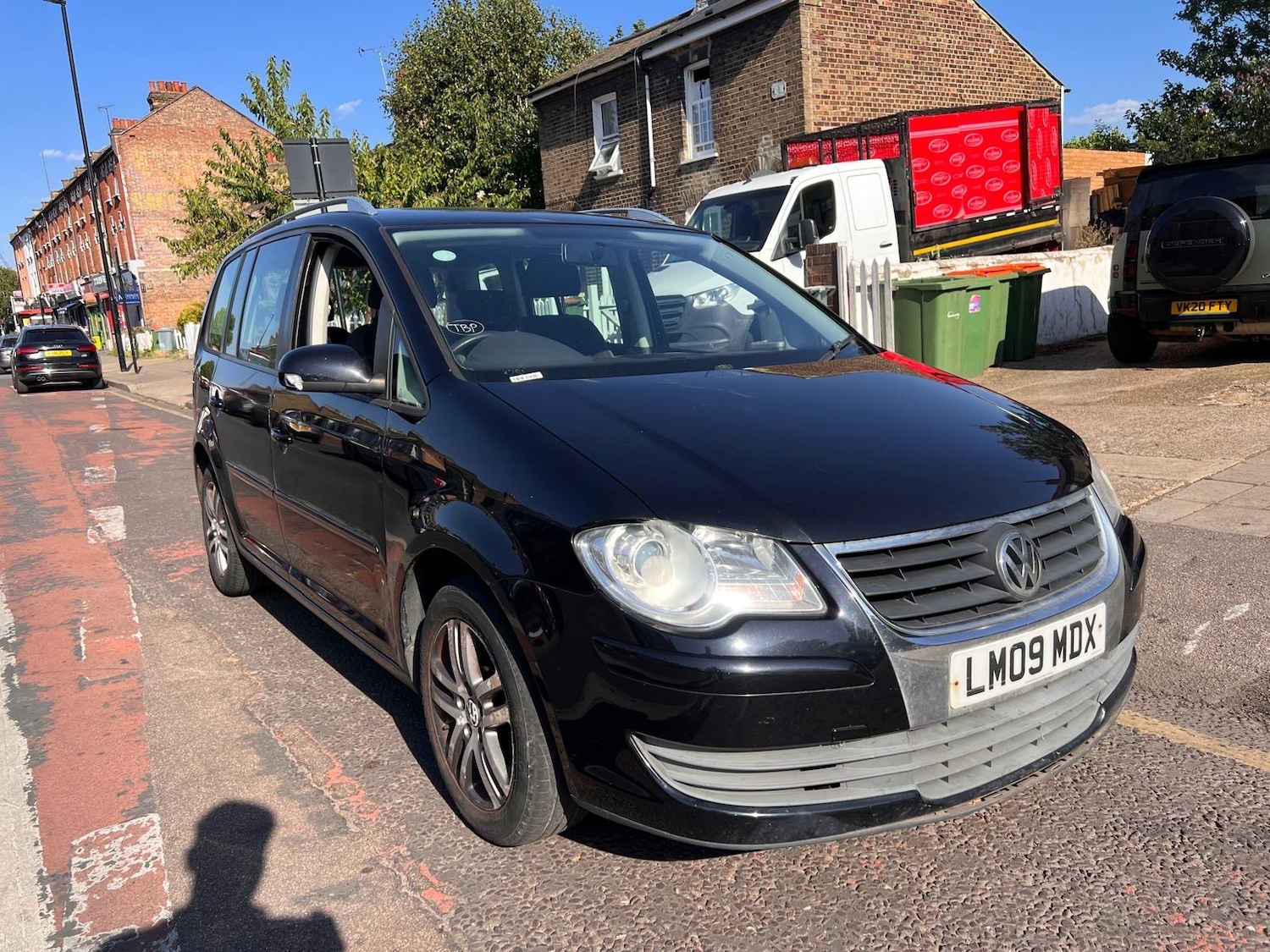Used Volkswagen Touran 2009 for sale - 76403482: Photo 1