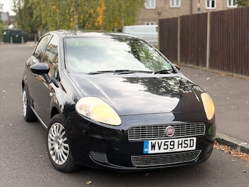 Used Fiat Grande Punto 2009 for sale - 76139436: Photo