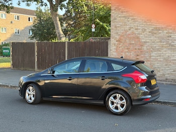 Used Ford Focus 2011 for sale - 79102120: Photo