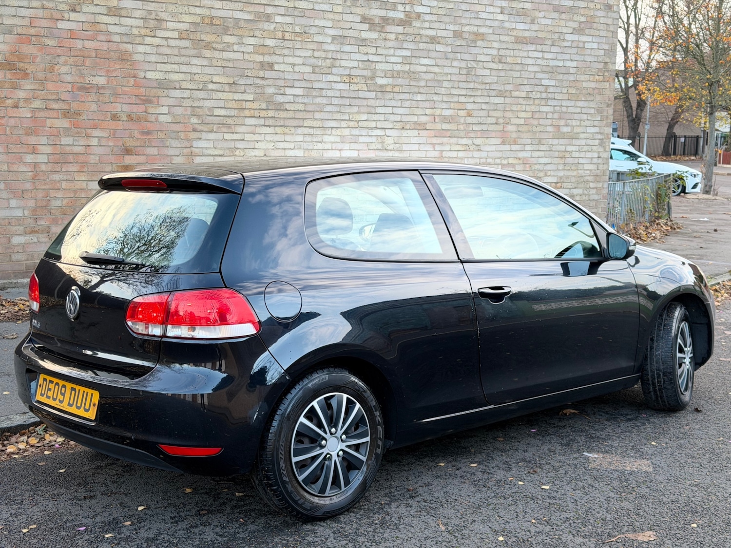 Used Volkswagen Golf 2009 for sale - 76704524: Photo 8