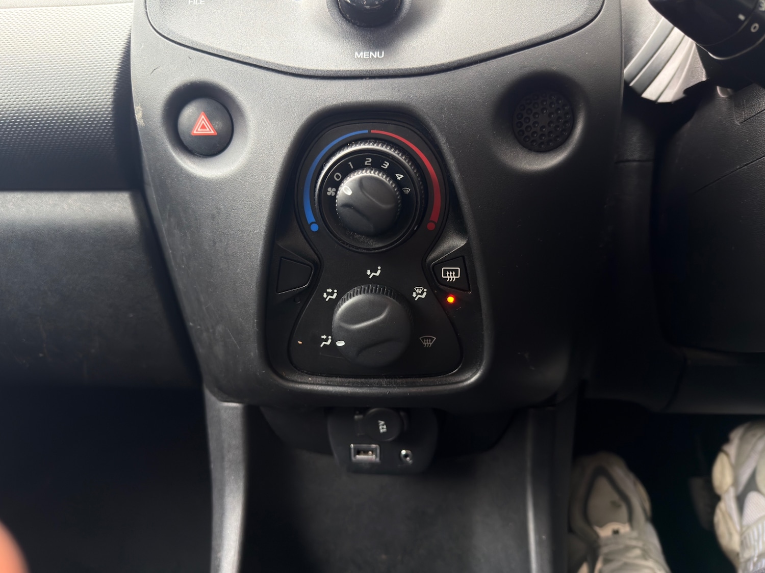 Used Toyota AYGO 2016 for sale - 77670938: Photo 17