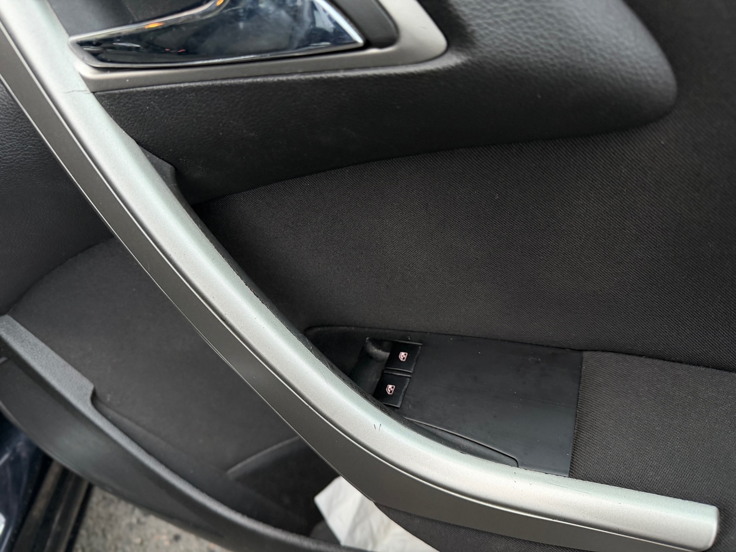 Used Vauxhall Astra 2010 for sale - 76595269: Photo 24