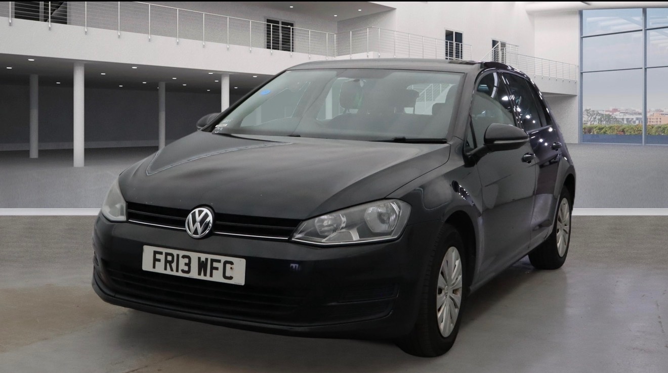 Used Volkswagen Golf 2013 for sale - 77670227: Photo 2