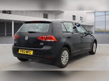 Used Volkswagen Golf 2013 for sale - 77670227: Photo