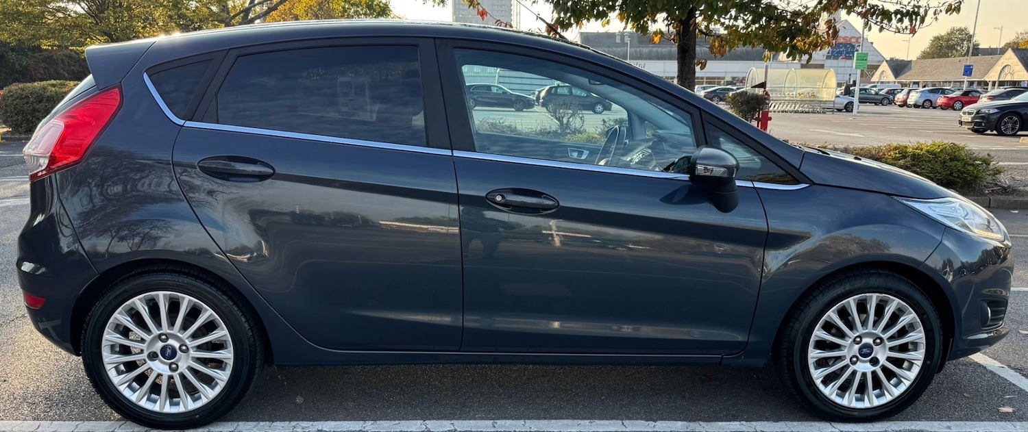 Used Ford Fiesta 2014 for sale - 77053676: Photo 8