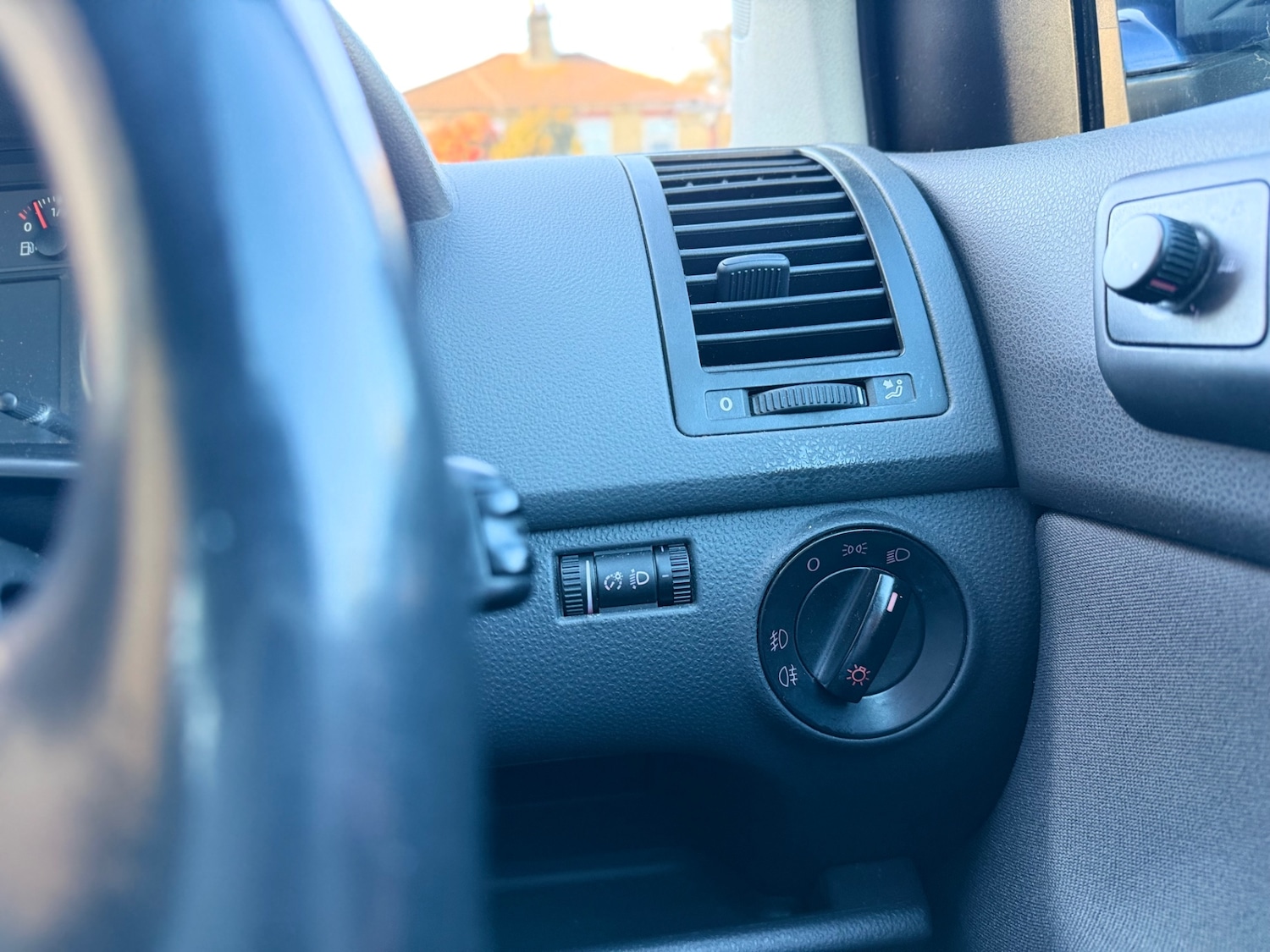 Used Volkswagen Polo 2006 for sale - 77975733: Photo 33