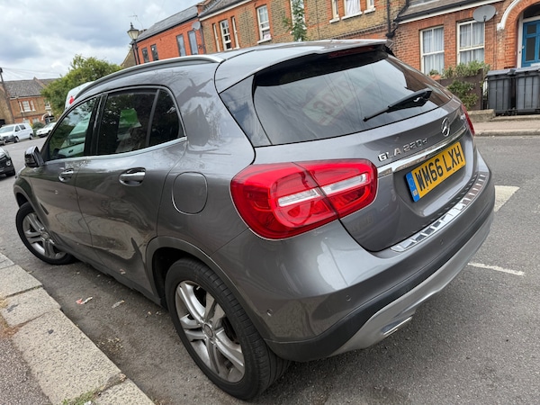 Used Mercedes-Benz GLA 2017 for sale - 76232665: Photo 2