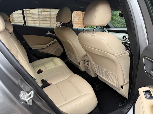 Used Mercedes-Benz GLA 2017 for sale - 76232665: Photo 8