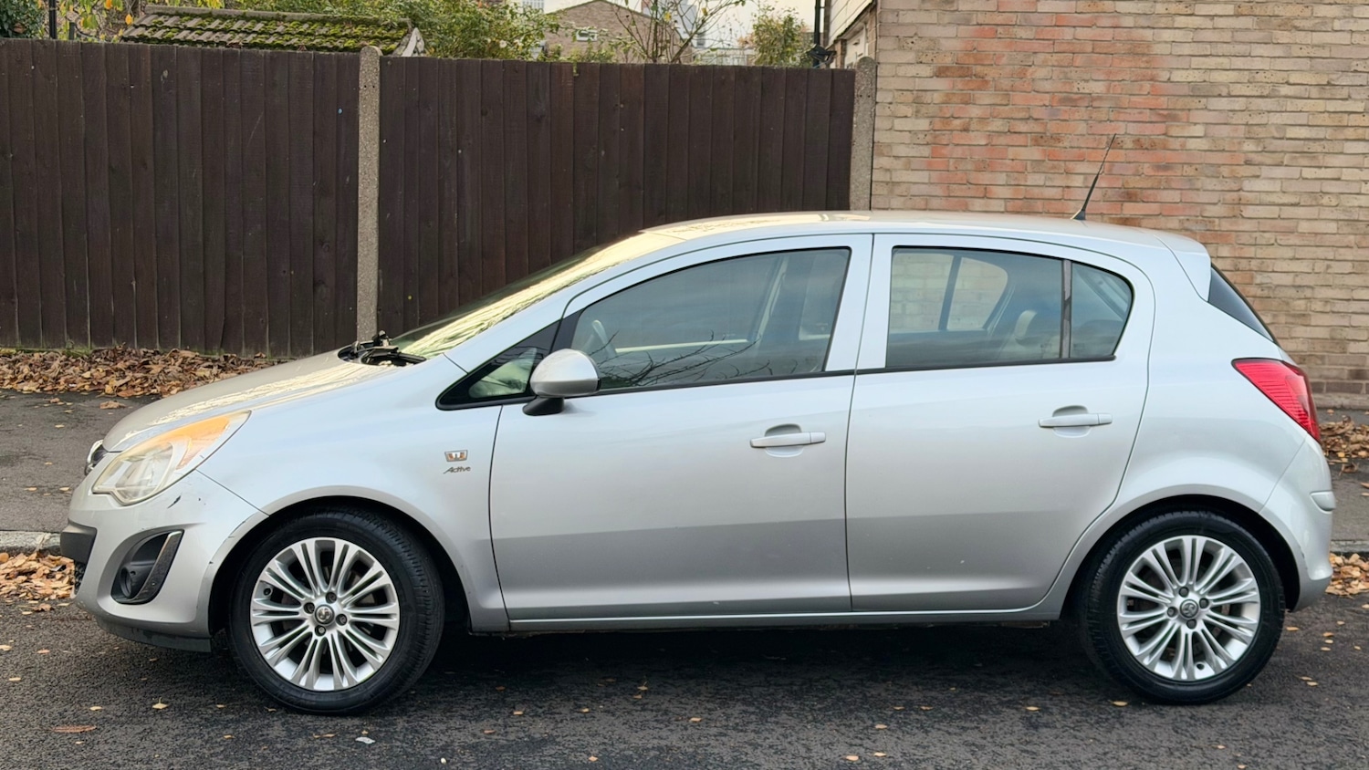 Used Vauxhall Corsa 2012 for sale - 76544398: Photo 19