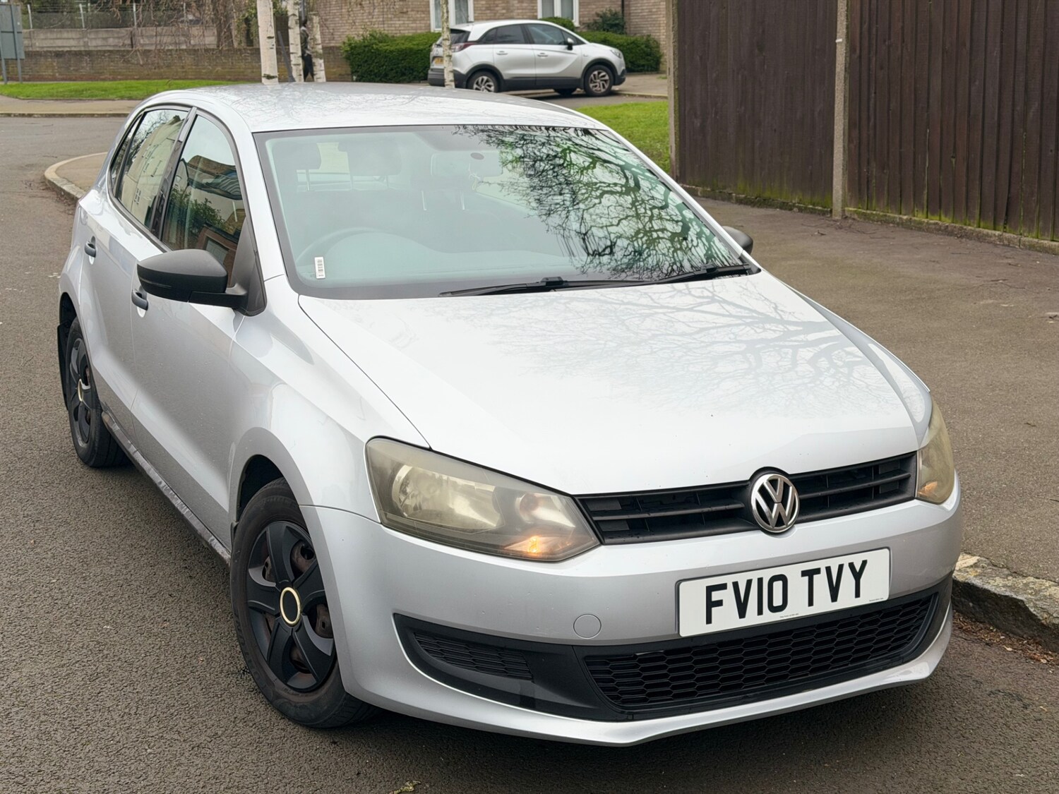 Used Volkswagen Polo 2010 for sale - 77851036: Photo 11