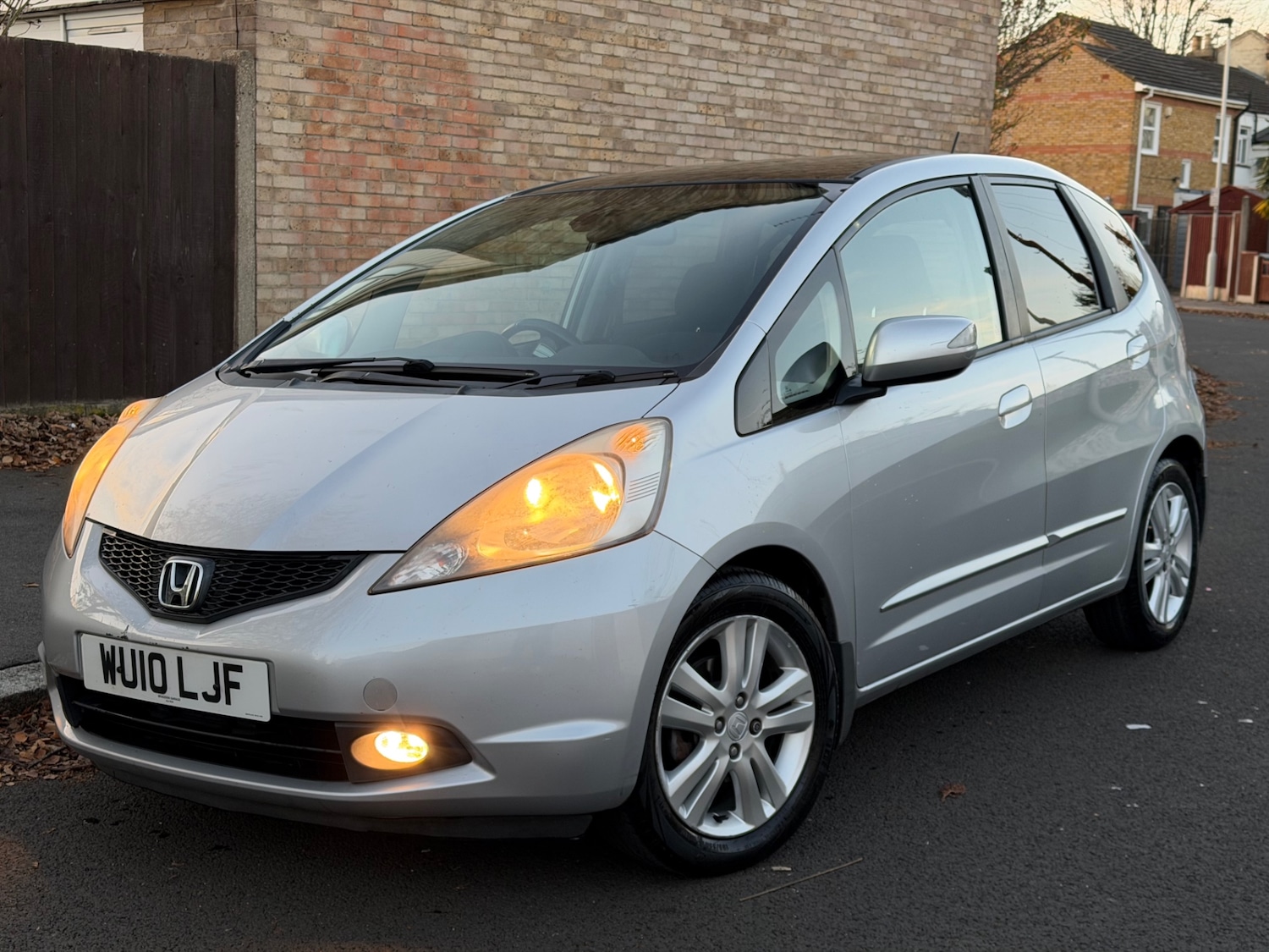 Used Honda Jazz 2010 for sale - 76652903: Photo 1