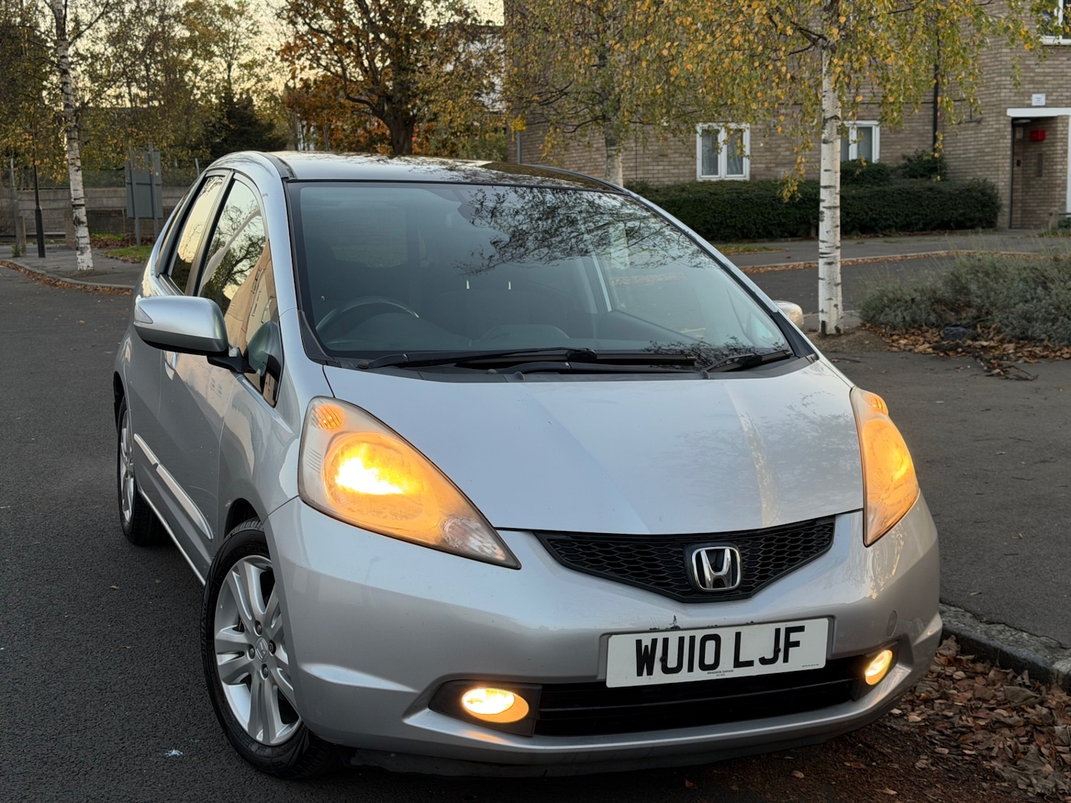 Used Honda Jazz 2010 for sale - 76652903: Photo 15