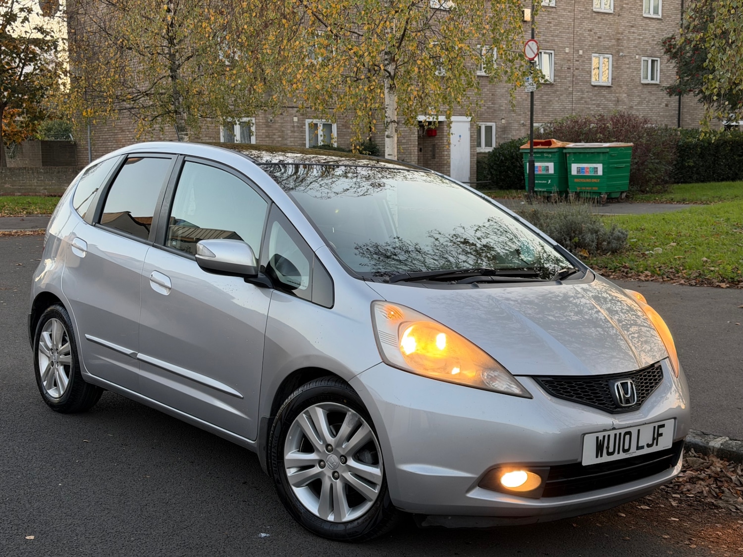 Used Honda Jazz 2010 for sale - 76652903: Photo 16