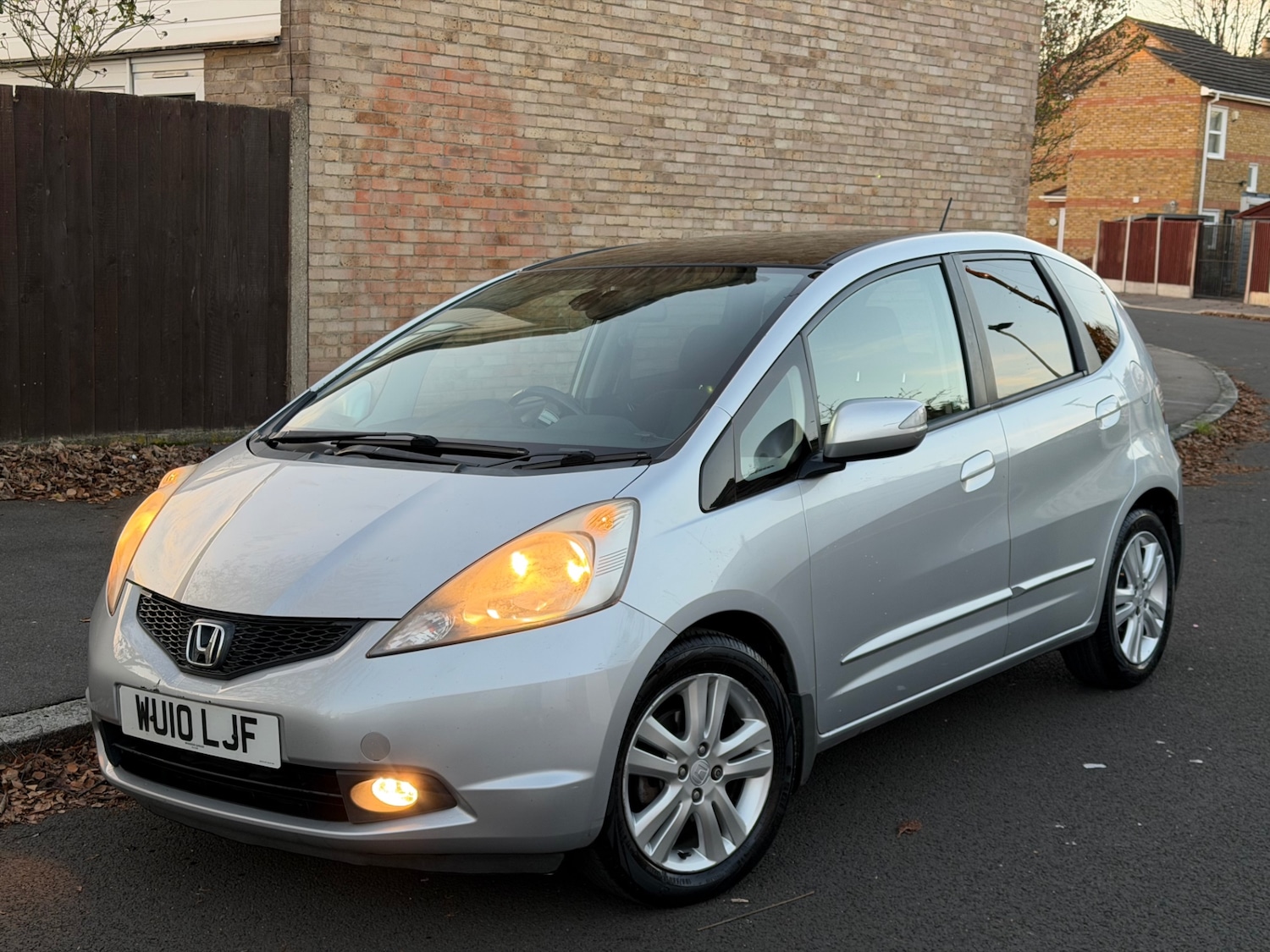 Used Honda Jazz 2010 for sale - 76652903: Photo 3