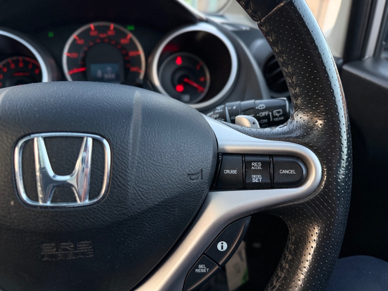 Used Honda Jazz 2010 for sale - 76652903: Photo 32