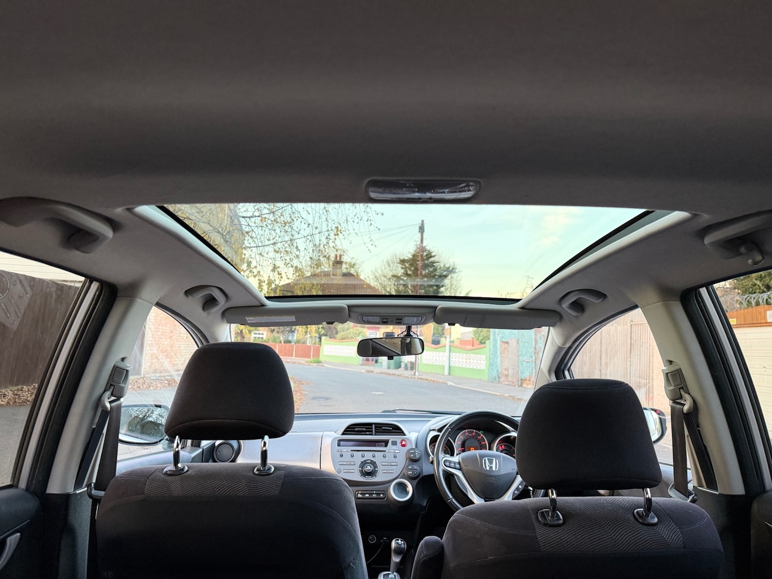 Used Honda Jazz 2010 for sale - 76652903: Photo 35