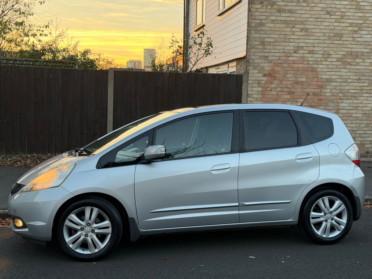 Used Honda Jazz 2010 for sale - 76652903: Photo 7