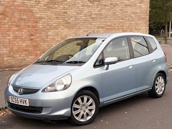 Used Honda Jazz 2006 for sale - 76151093: Photo 2