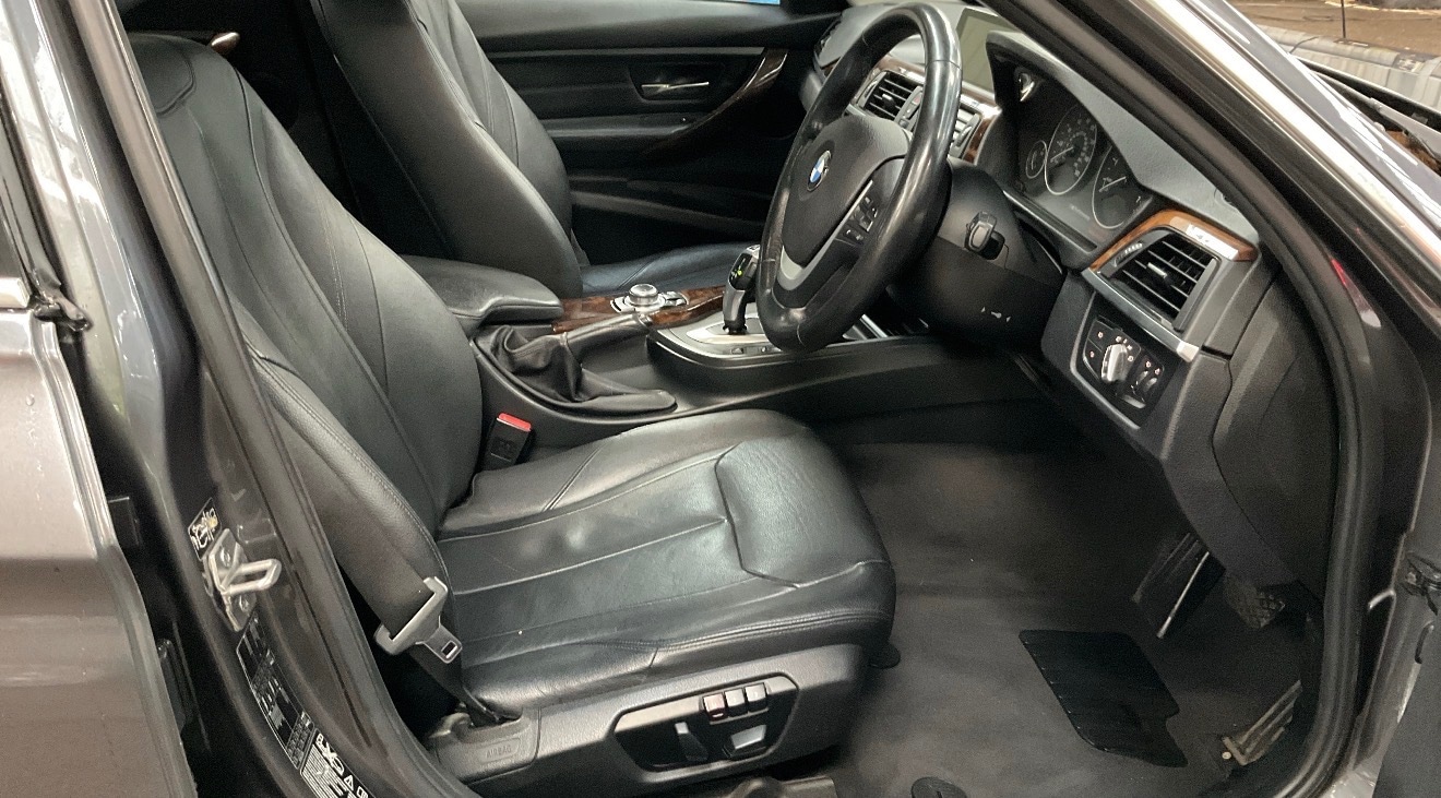 Used BMW 3 Series 2012 for sale - 76544628: Photo 7