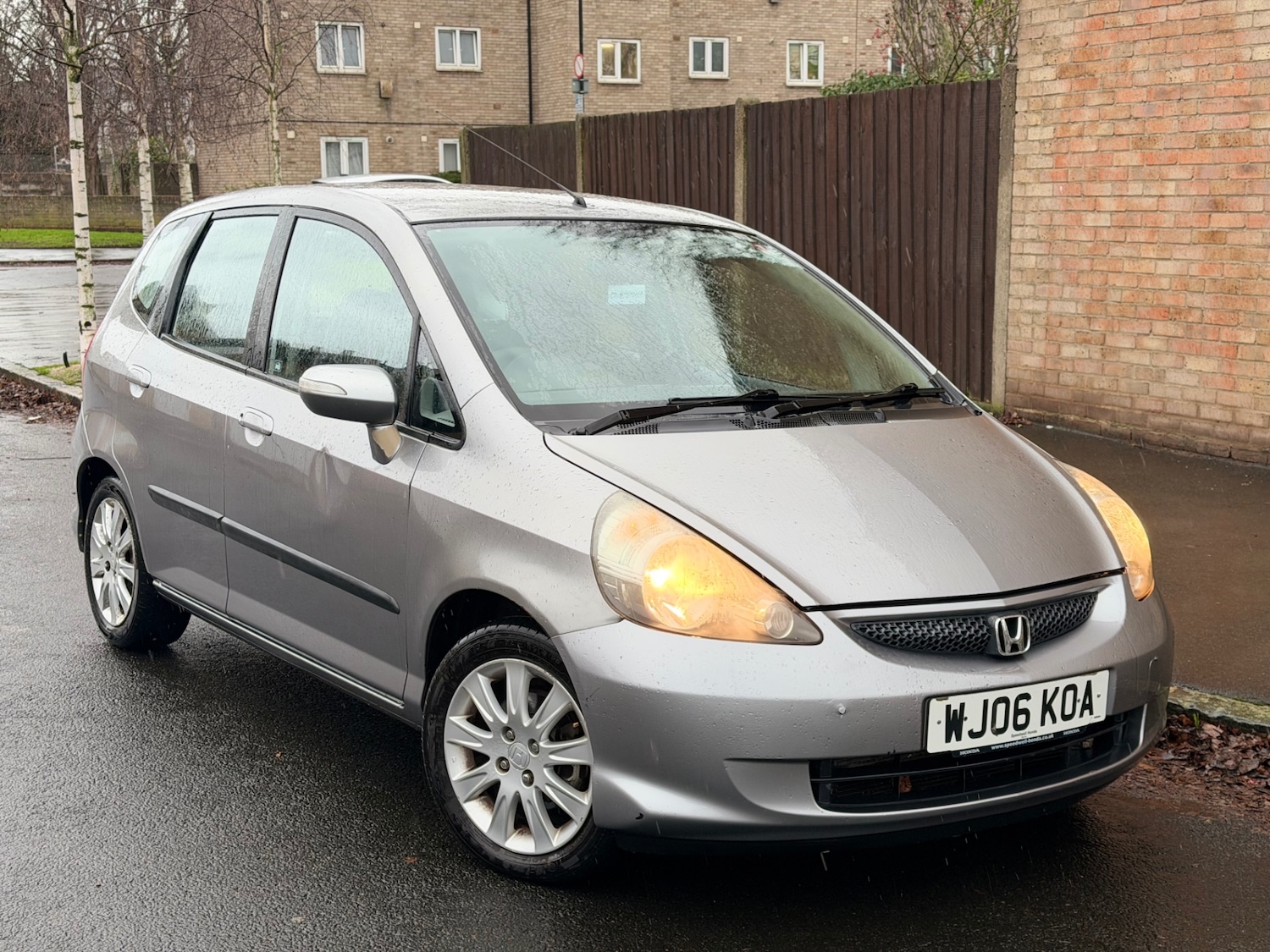 Used Honda Jazz 2006 for sale - 77285535: Photo 2