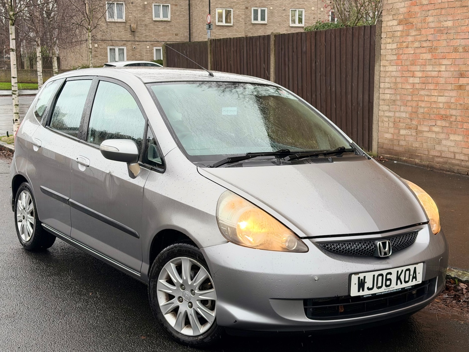 Used Honda Jazz 2006 for sale - 77285535: Photo 3