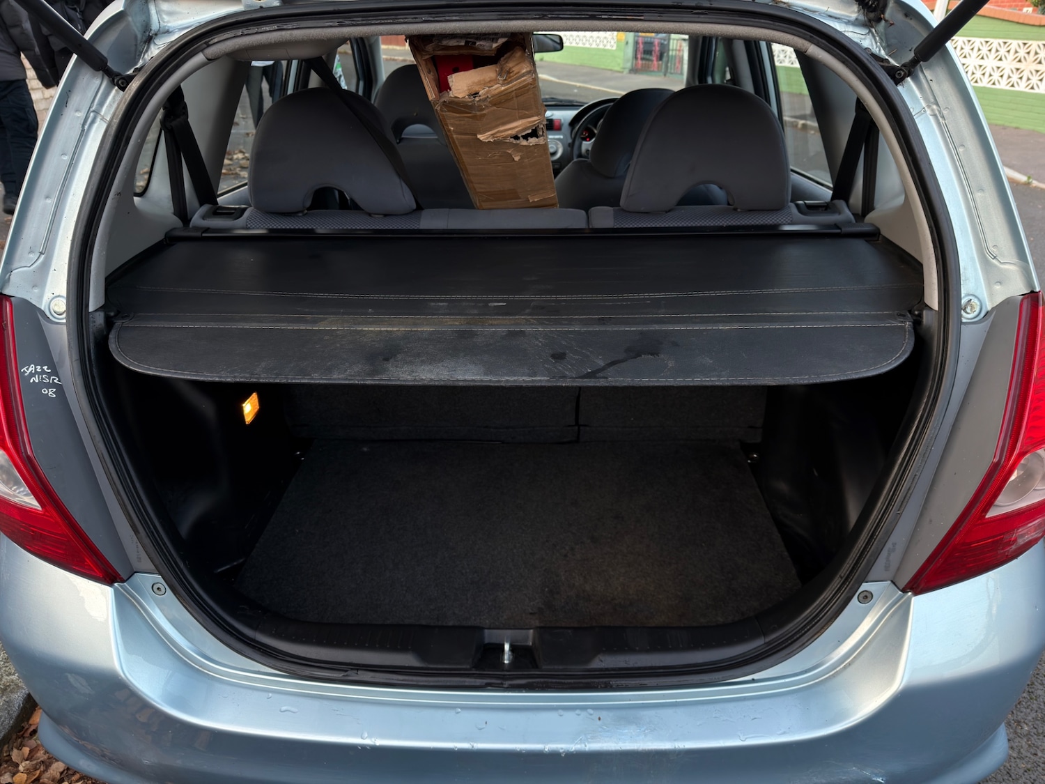 Used Honda Jazz 2007 for sale - 76971130: Photo 12