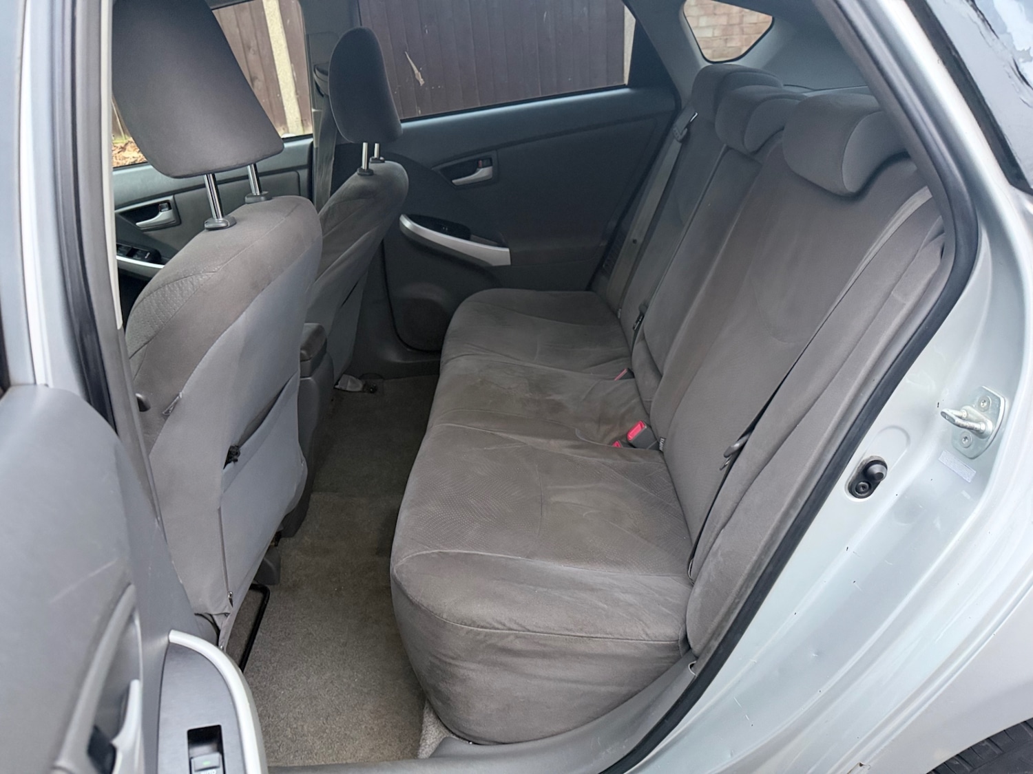 Used Toyota Prius 2011 for sale - 76704523: Photo 16