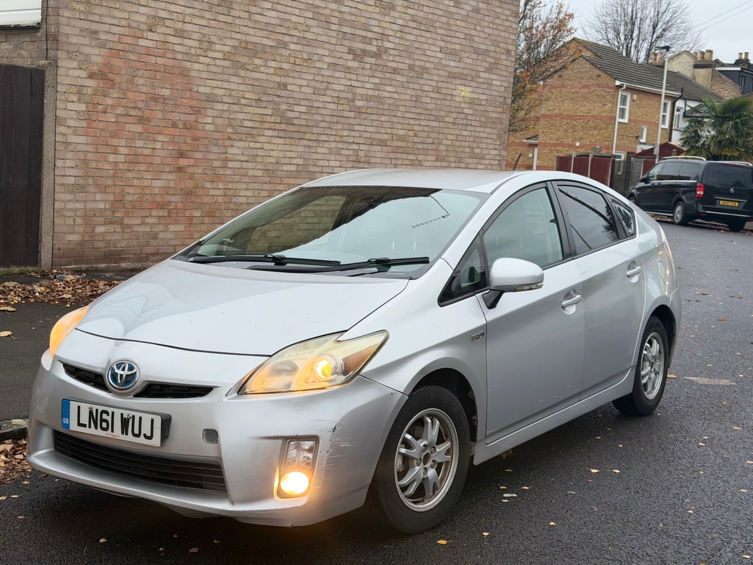 Used Toyota Prius 2011 for sale - 76704523: Photo 2