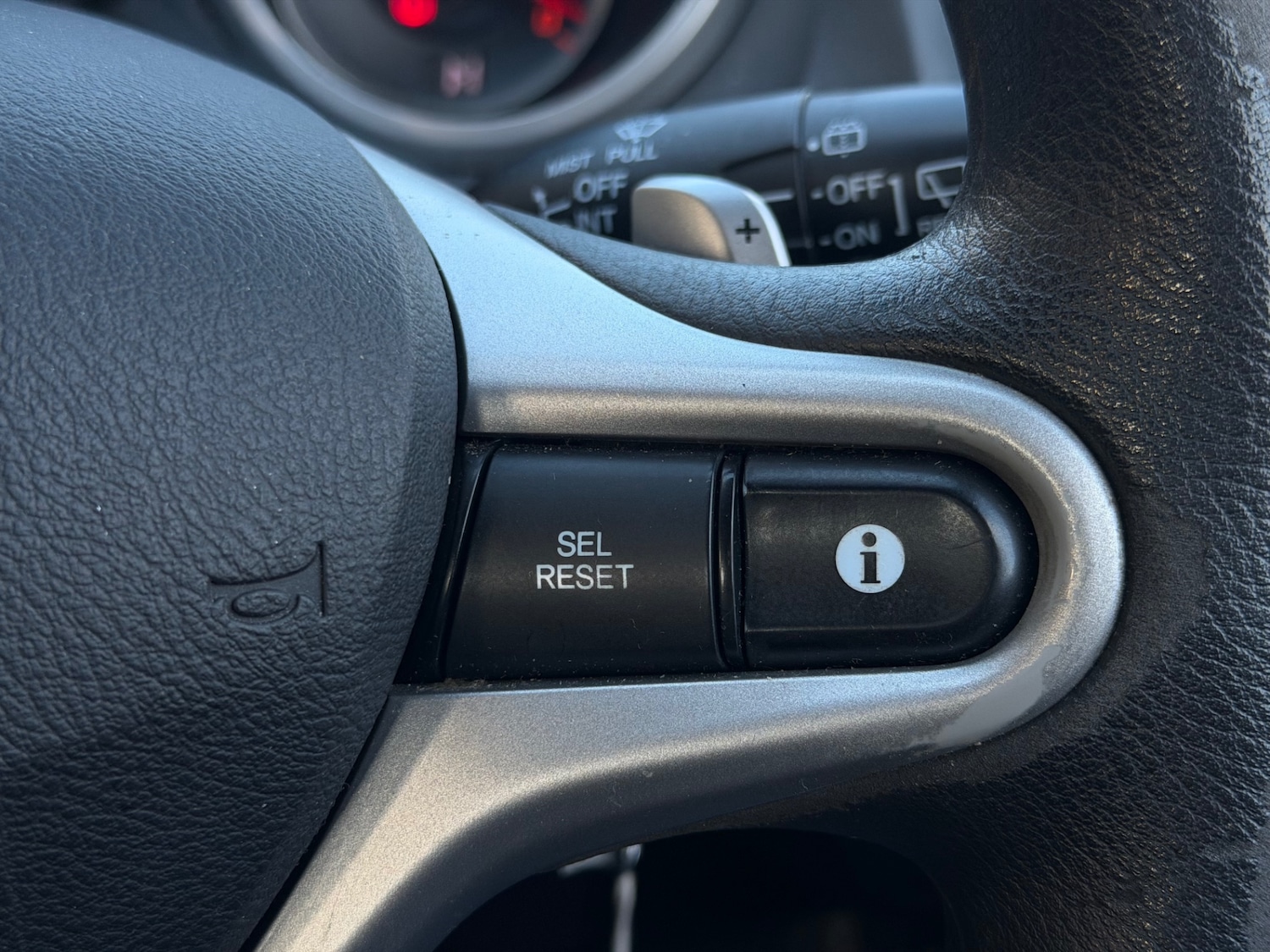 Used Honda Jazz 2009 for sale - 77353654: Photo 30