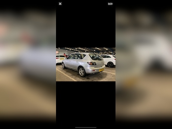 Used Mazda Mazda3 2006 for sale - 76704284: Photo