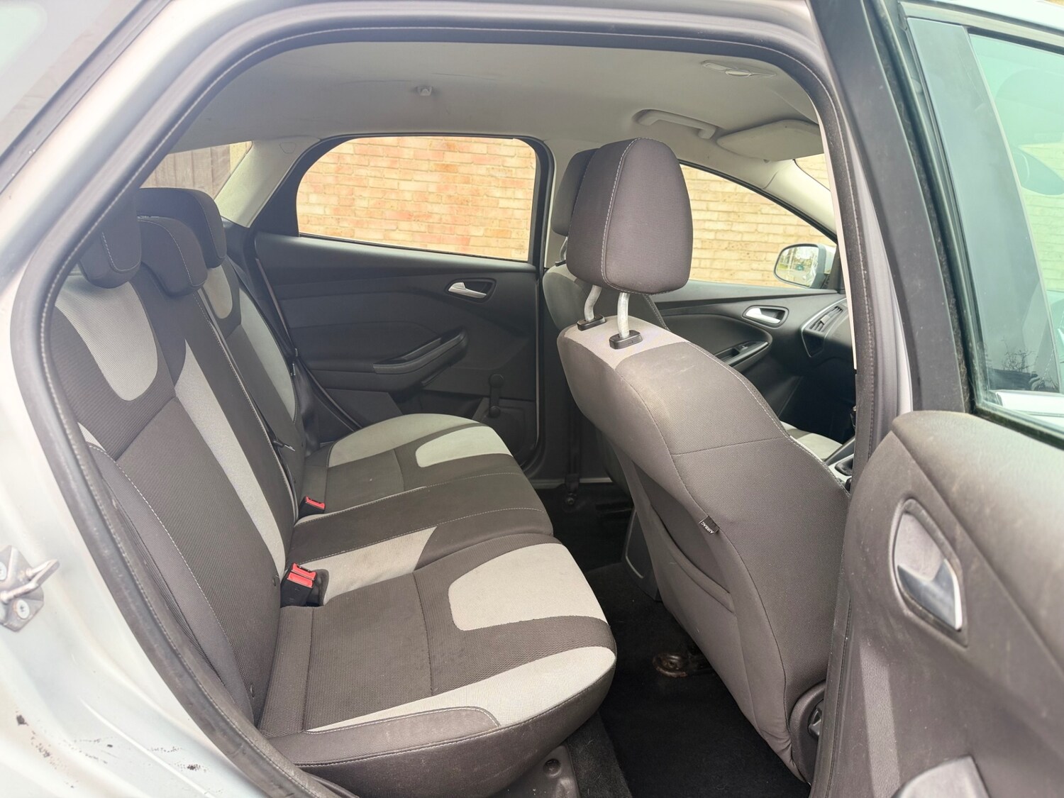 Used Ford Focus 2013 for sale - 77851020: Photo 17