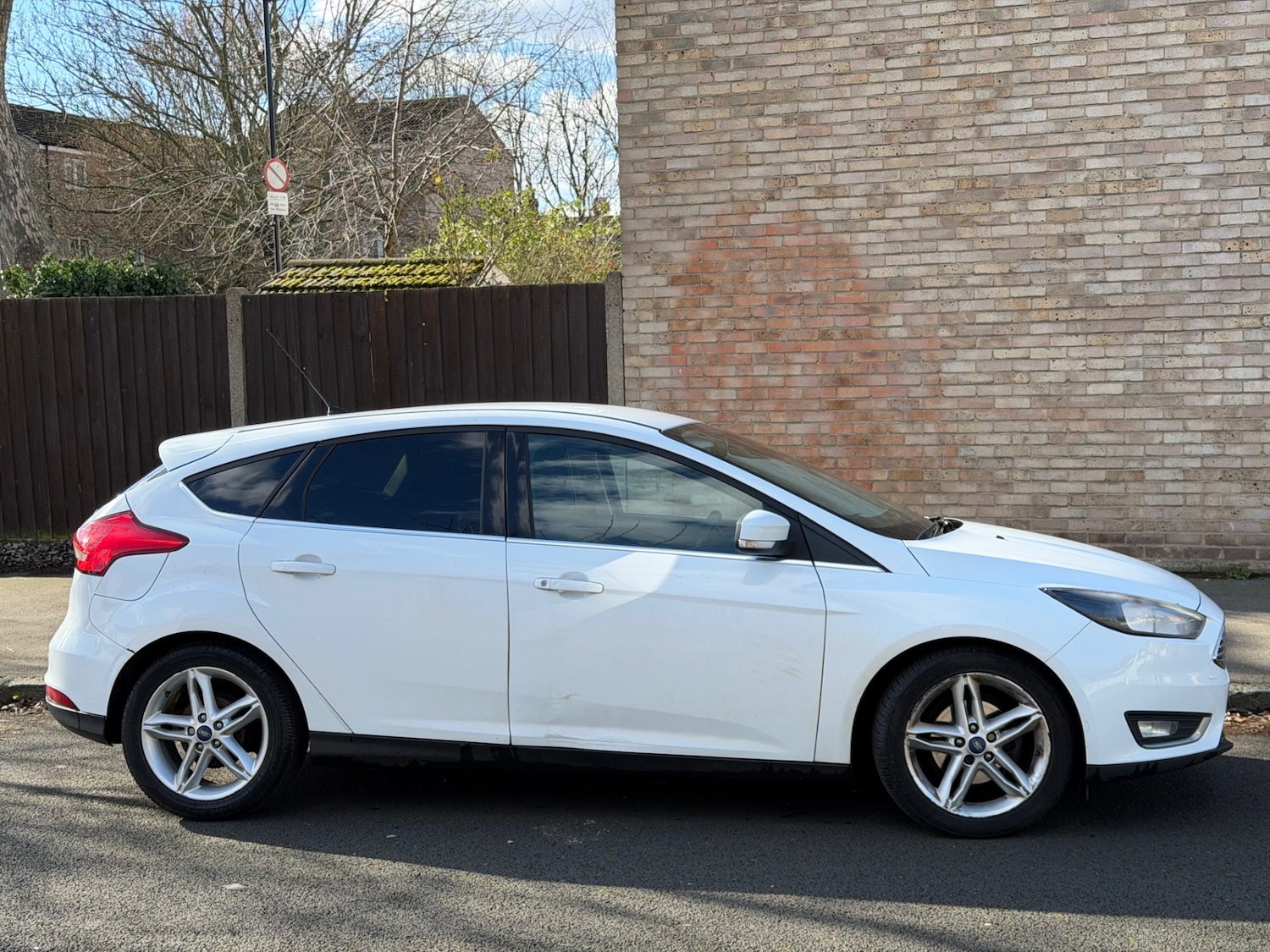 Used Ford Focus 2015 for sale - 77558294: Photo 6